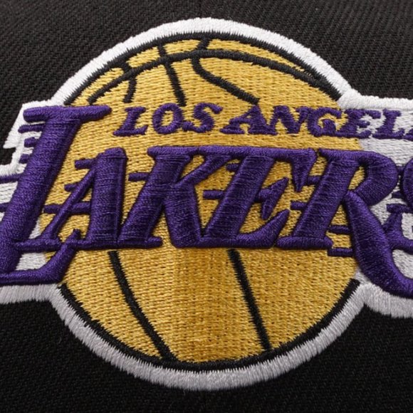 New Era Los Angeles Lakers 59FIFTY Fitted Hat Cap Black - Picture 3 of 4